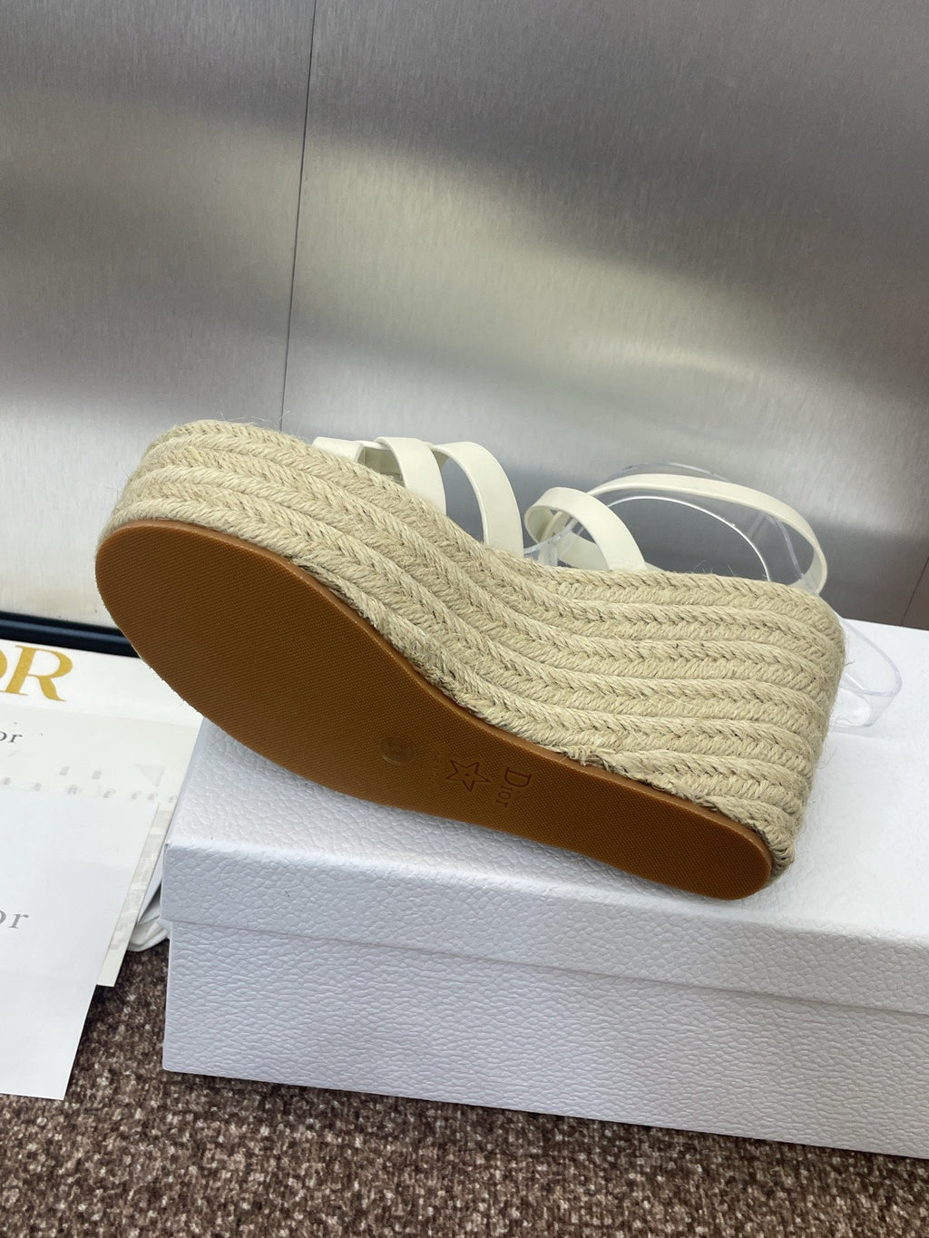 DIOR D-CLUB 25S HIGH HEEL WEDGE 100MM IN WHITE CALFSKIN RAFFIA SOLE