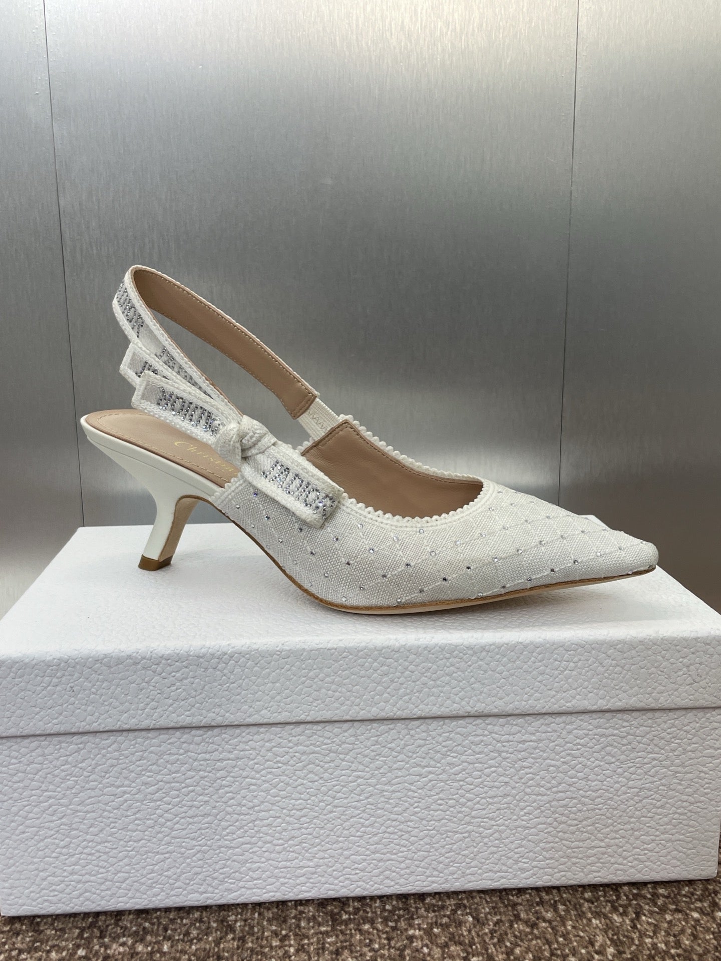 DIOR J'A SLINGBACK 25S PUMP 65MM IN WHITE FABRIC EMBOSSED CRYSTAL