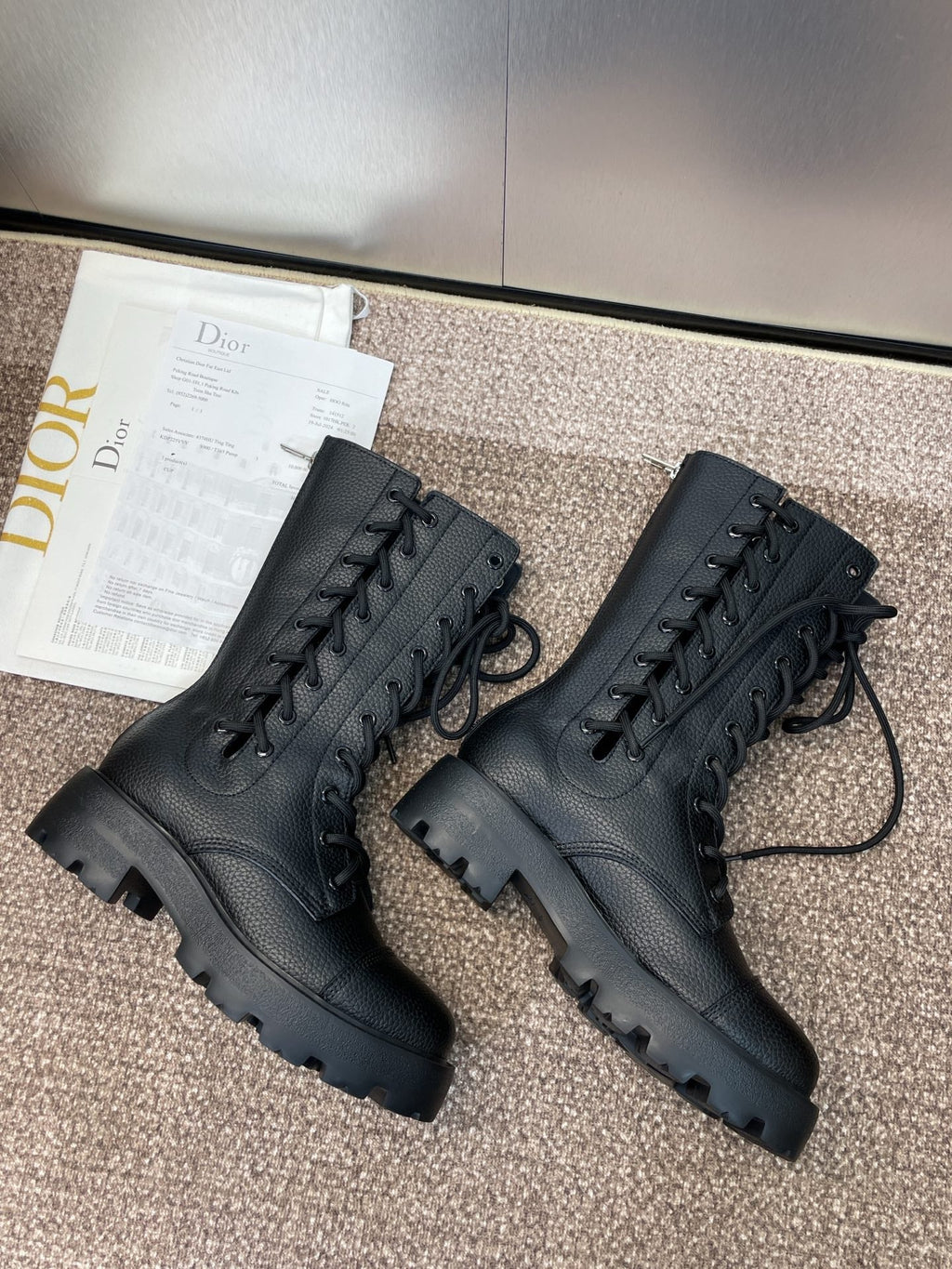 DIOR 25S D-ROAD ANKLE BOOT 45MM IN BLACK GRAINED CALFSKIN