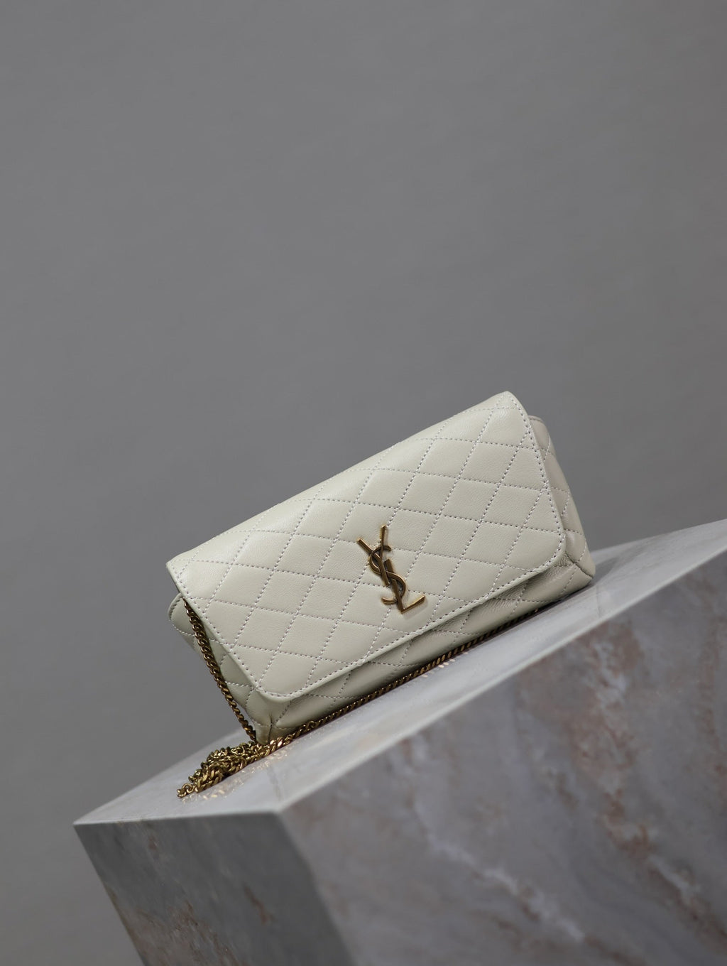 YSL 25S SAINT LAURENT GABY 19 IN BLANC VINTAGE QUILTED CALFSKIN GOLD HARDWRE