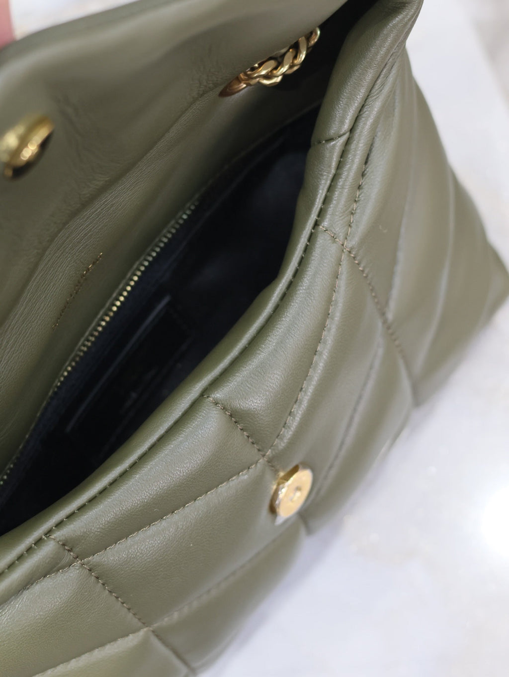 YSL 25S LOULOU PUFFER MINI 23 IN DARK OLIVE CALFSKIN GOLD HARDWRE