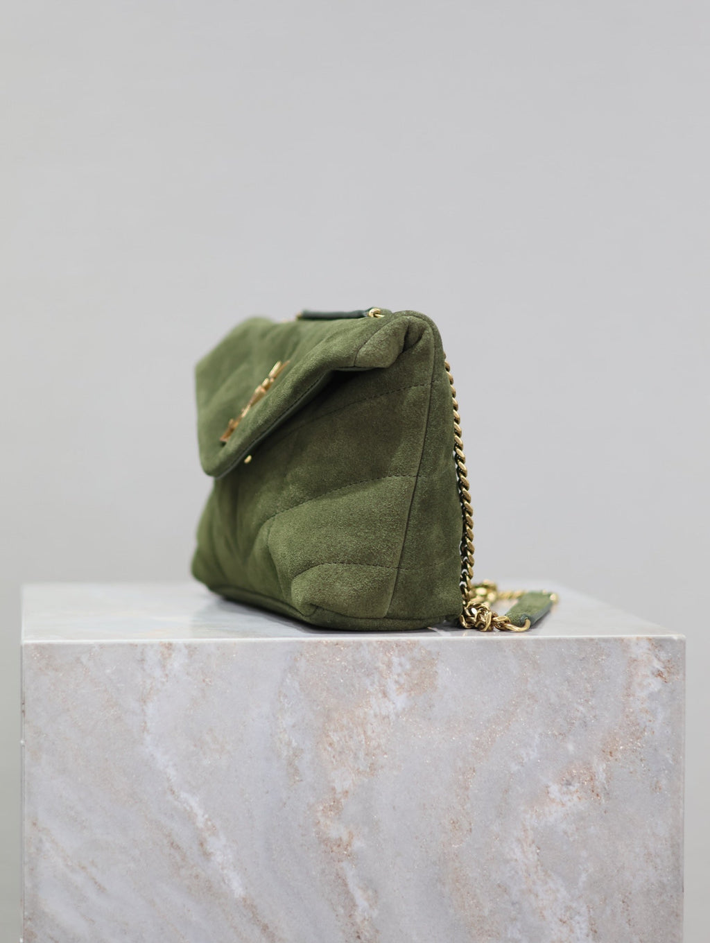 YSL 25S LOULOU PUFFER MINI 23 IN GREEN SUEDE GOLD HARDWRE