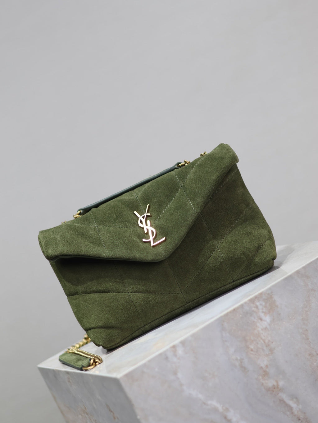 YSL 25S LOULOU PUFFER MINI 23 IN GREEN SUEDE GOLD HARDWARE
