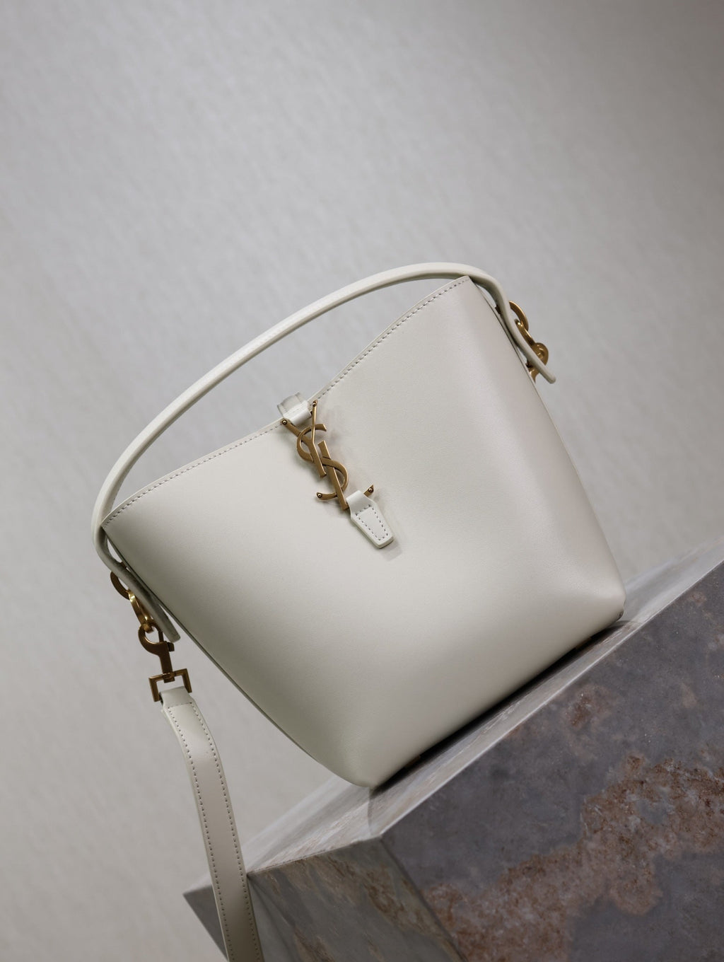 YSL 25S LE 37 BAG 20 IN DUSTY GRAY CALFSKIN GOLD HARDWRE