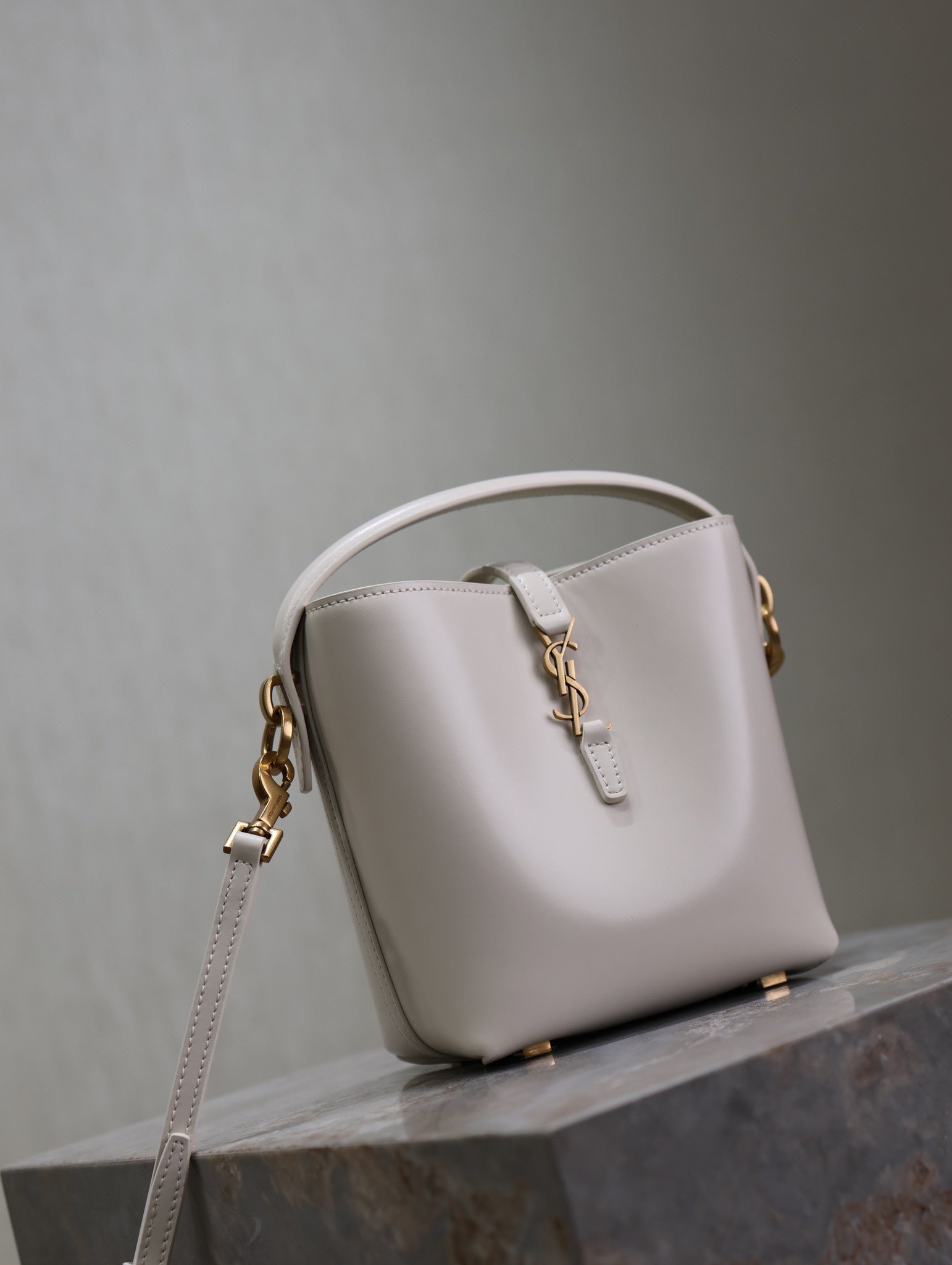 YSL 25S LE 37 MINI 15 IN DUSTY GRAY CALFSKIN GOLD HARDWRE