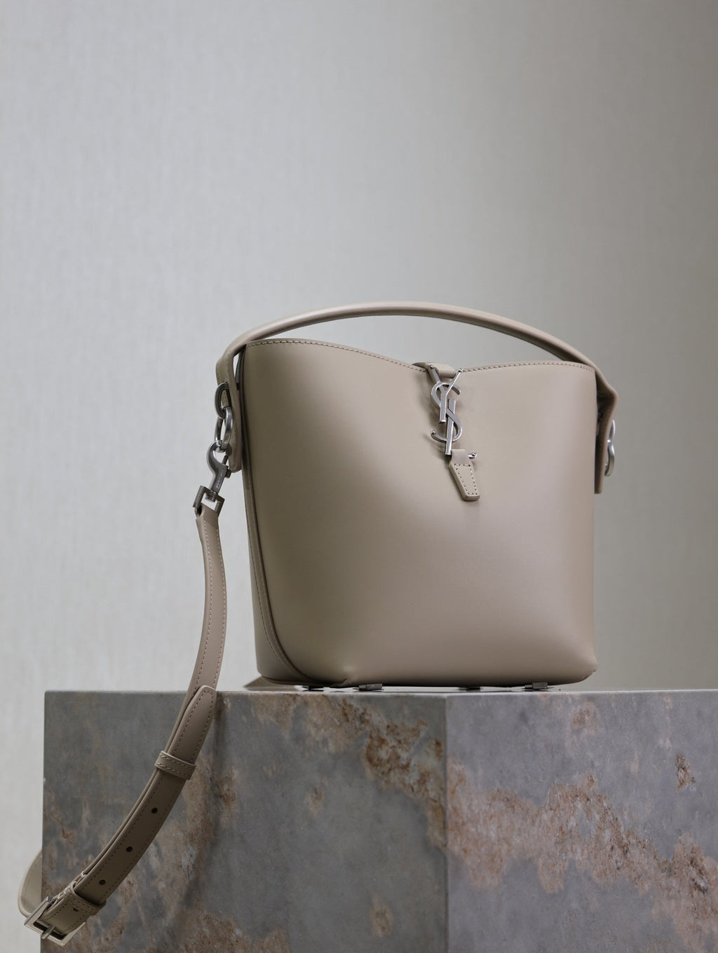YSL 25S LE 37 BAG 20 IN DUSTY GRAY CALFSKIN SILVER HARDWARE