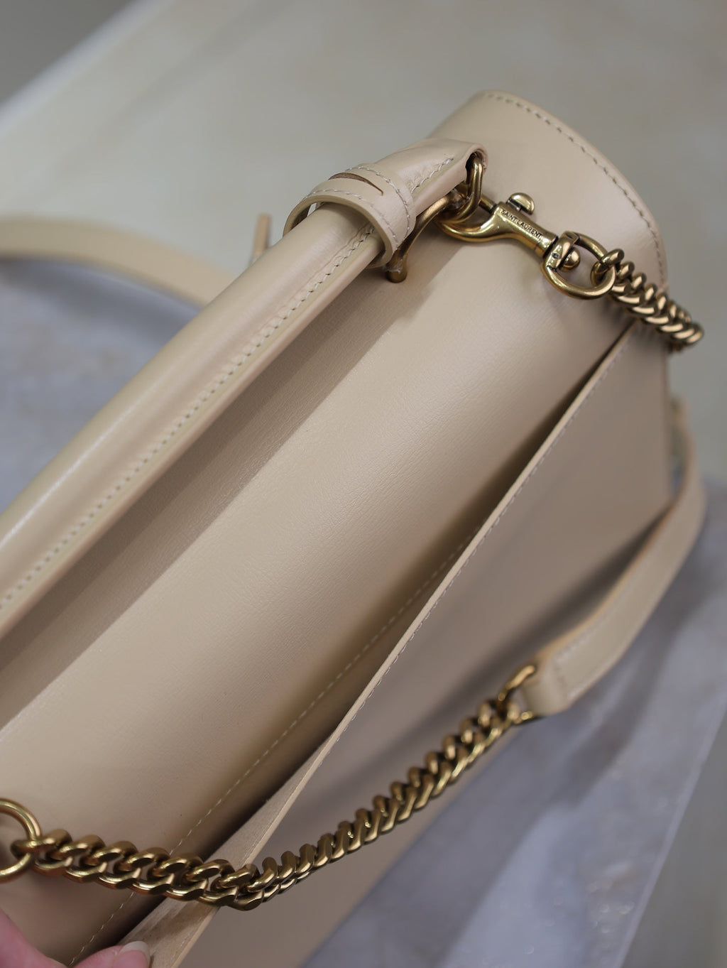 YSL 25S SUNSET MM 25 IN NUDE CALFSKIN GOLD HARDWRE