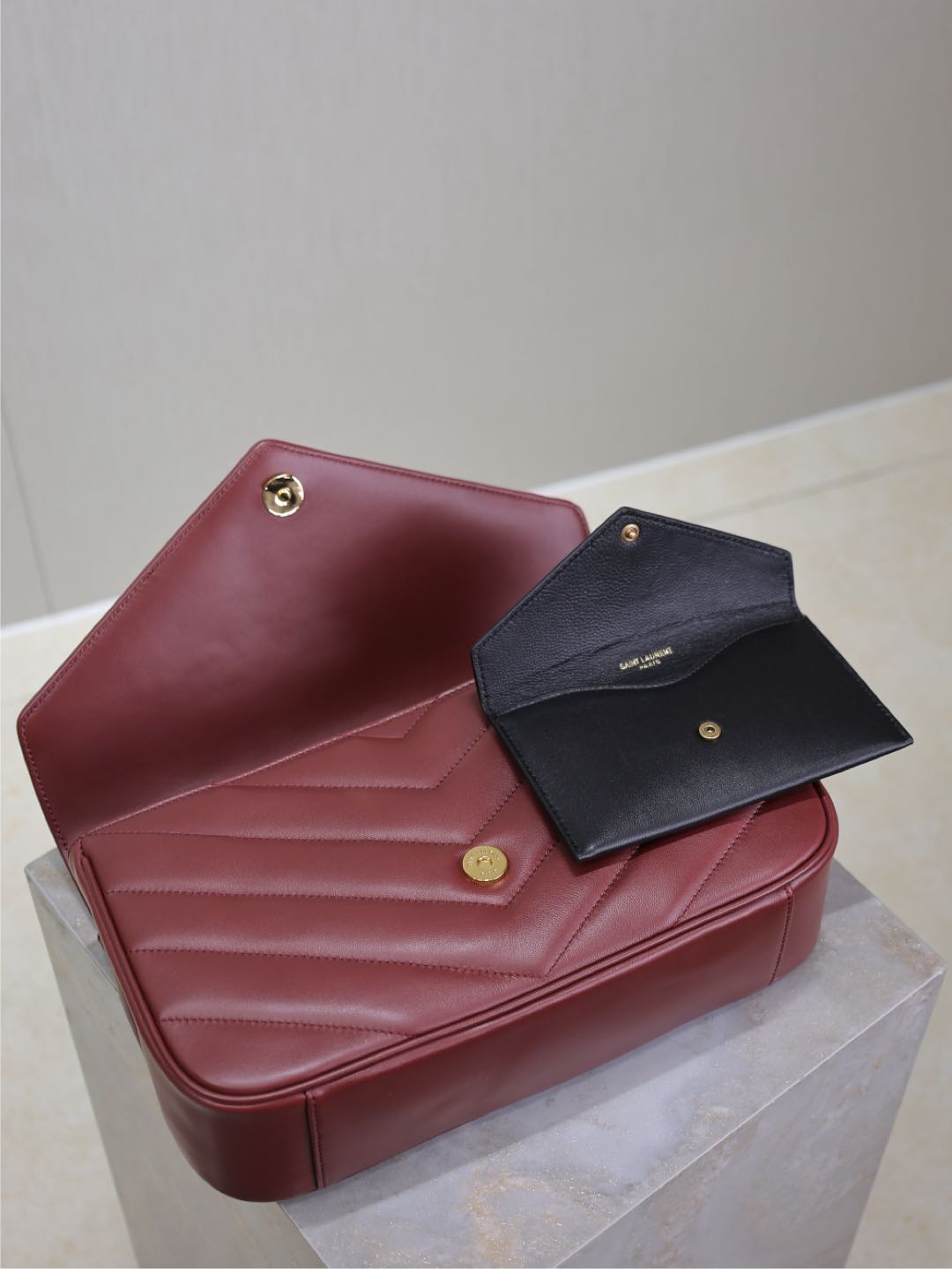 LOULOU MEDIUM 29 IN BURGUNDY RED SHEEPSKIN GOLD HARDWARE
