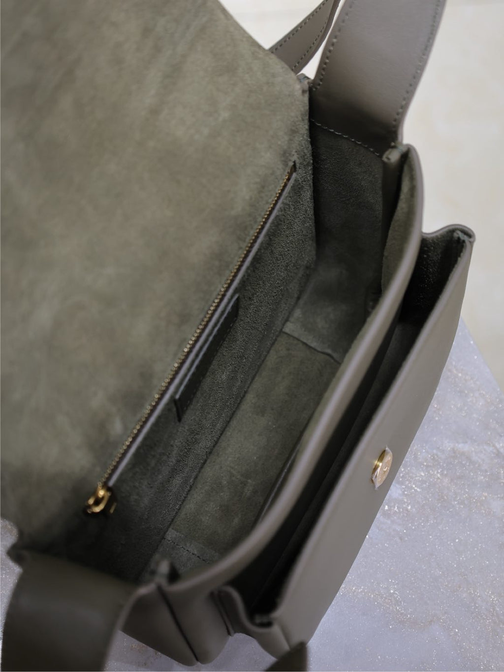 YSL 25S NIKI BABY 22 IN DARK OLIVE BROWN CALFSKIN GOLD HARDWARE