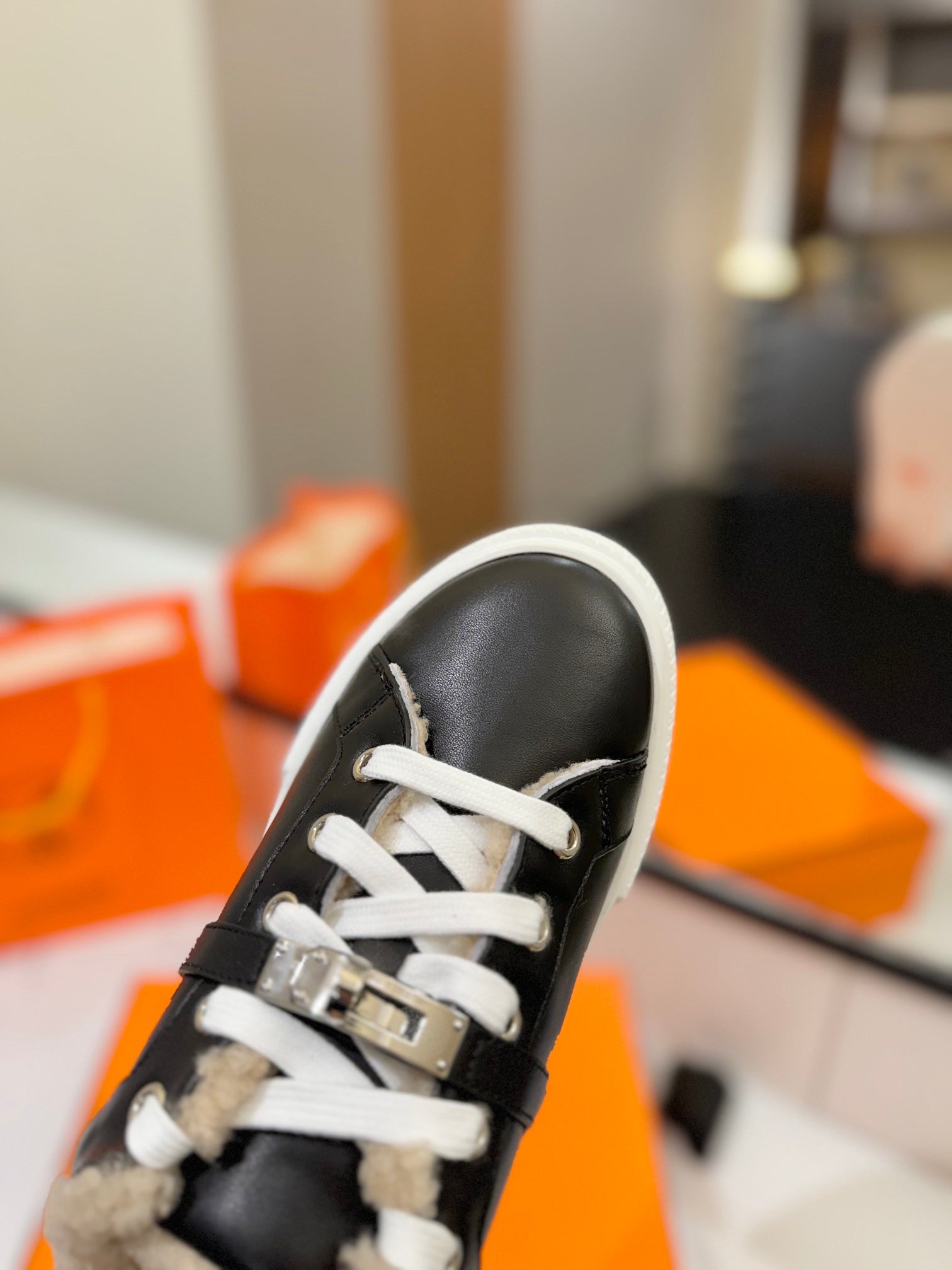 HERMES DAY SNEAKER IN BLACK CALFSKIN AND FLEECE LINING