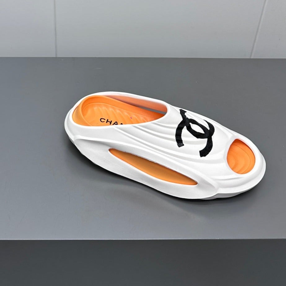 CHANEL New Double C Foam Lightweight Slippers Boat White Orange