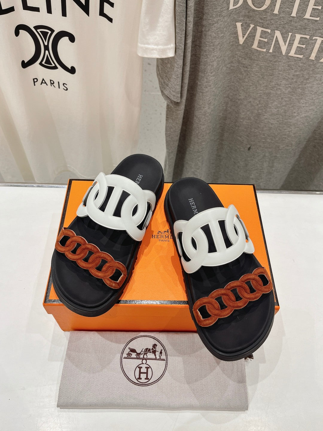 HERMES EXTRA SANDAL BLACK MIX WHITE MIX SYRUP CALFSKIN