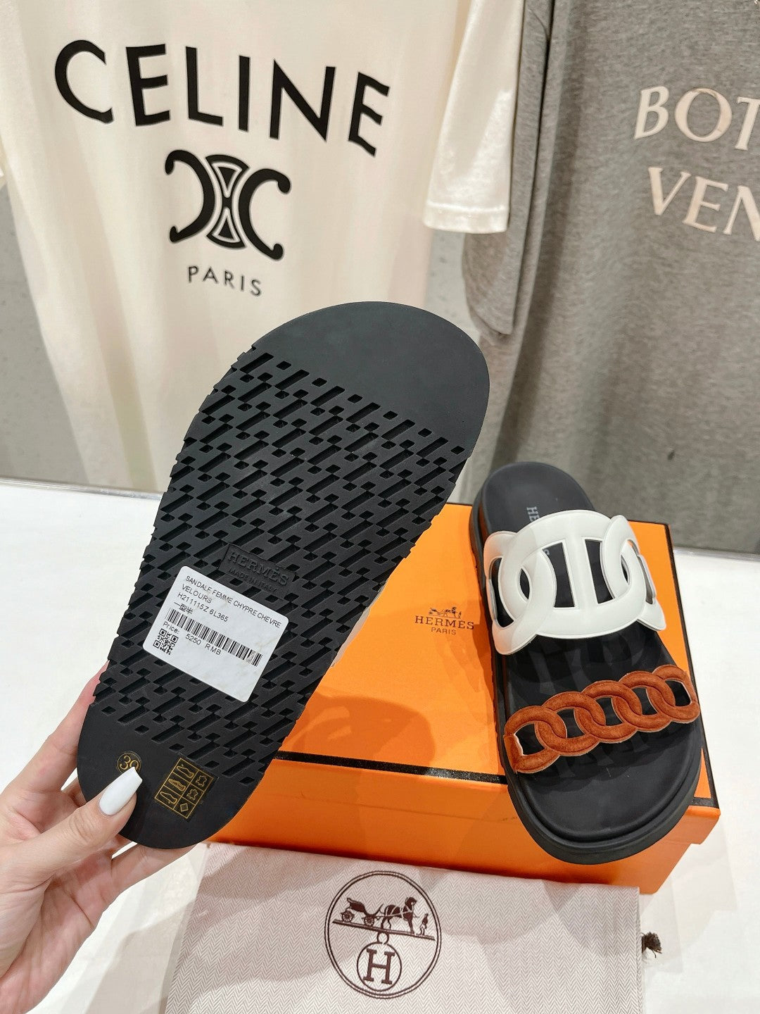 HERMES EXTRA SANDAL BLACK MIX WHITE MIX SYRUP CALFSKIN