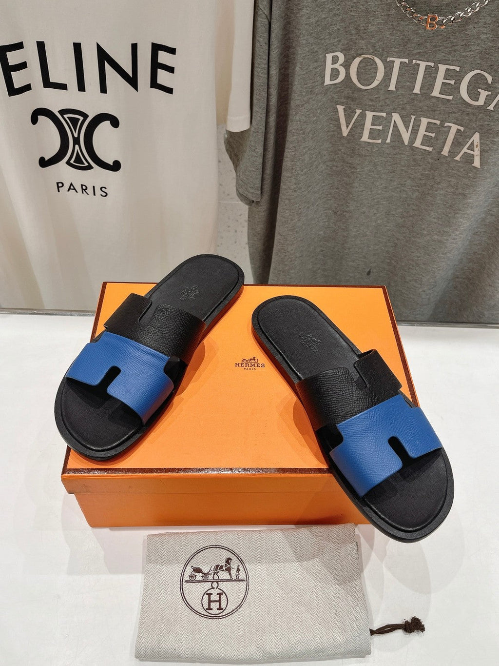 HERMES IZMIR SANDAL BLACK MIX COBALT LAMBSKIN