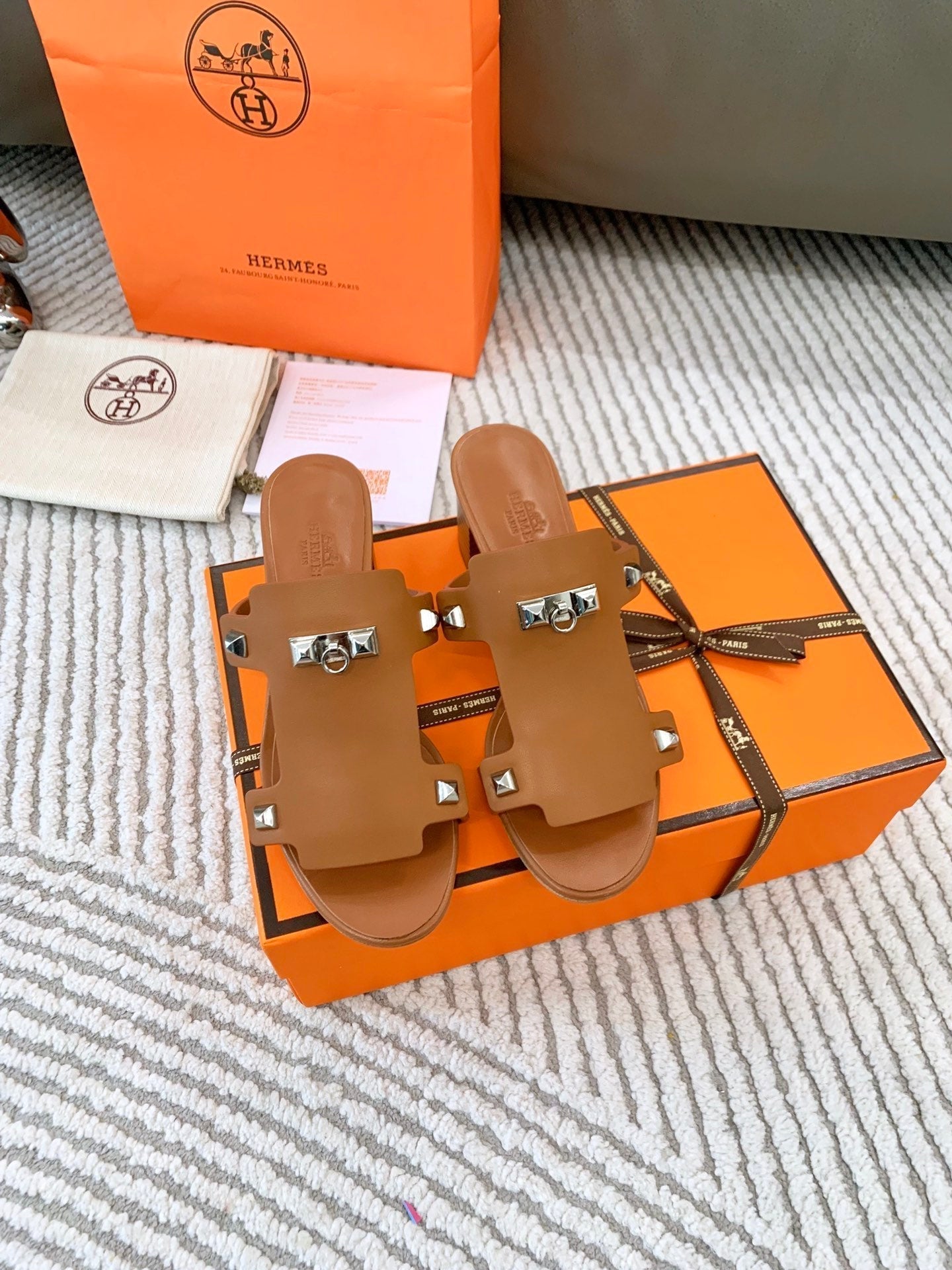 HERMES INVINCIBLE 50 SANDAL IN BRONZE BROWN CALFSKIN