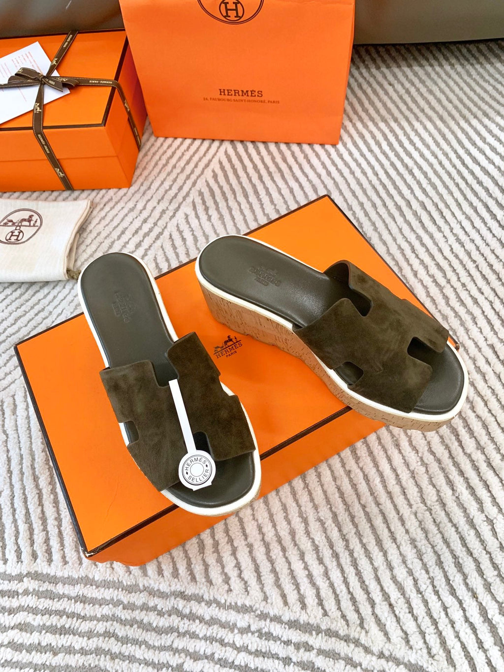 HERMES EZE 65 SANDAL ARMY SUEDE