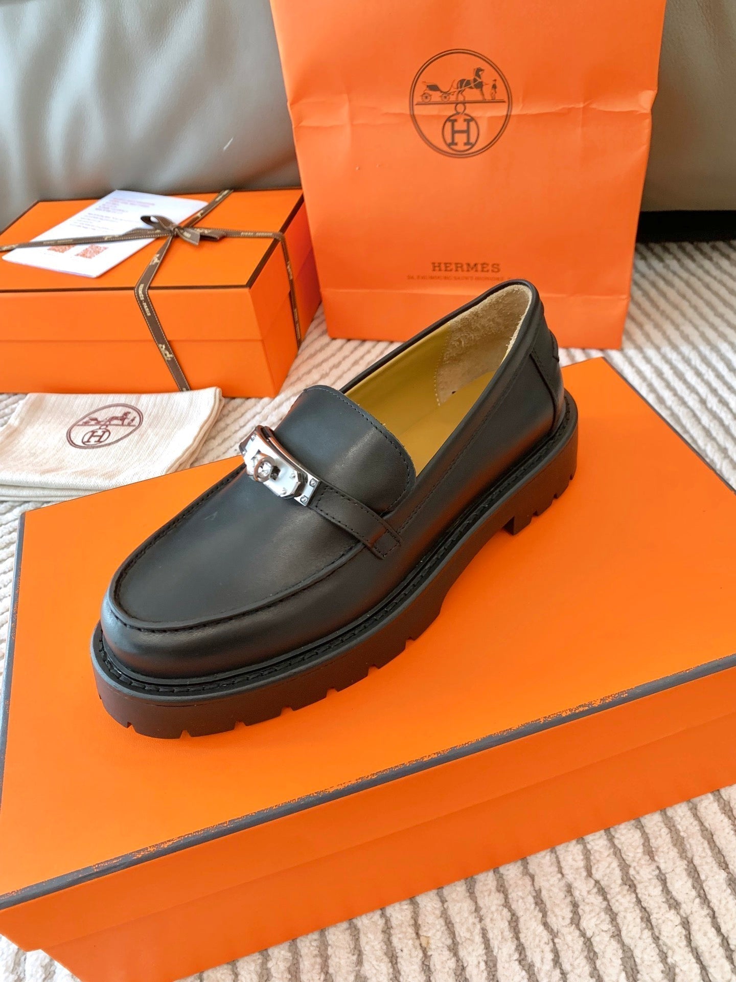 HERMES ICONE LOAFER IN BLACK CALFSKIN