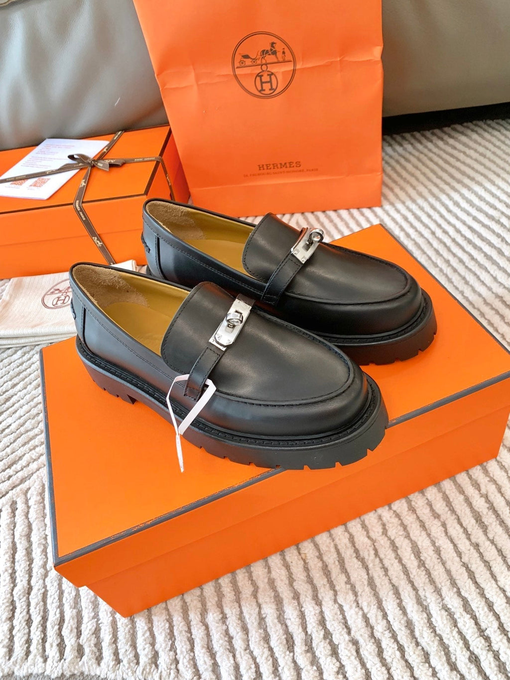 HERMES ICONE LOAFER IN BLACK CALFSKIN