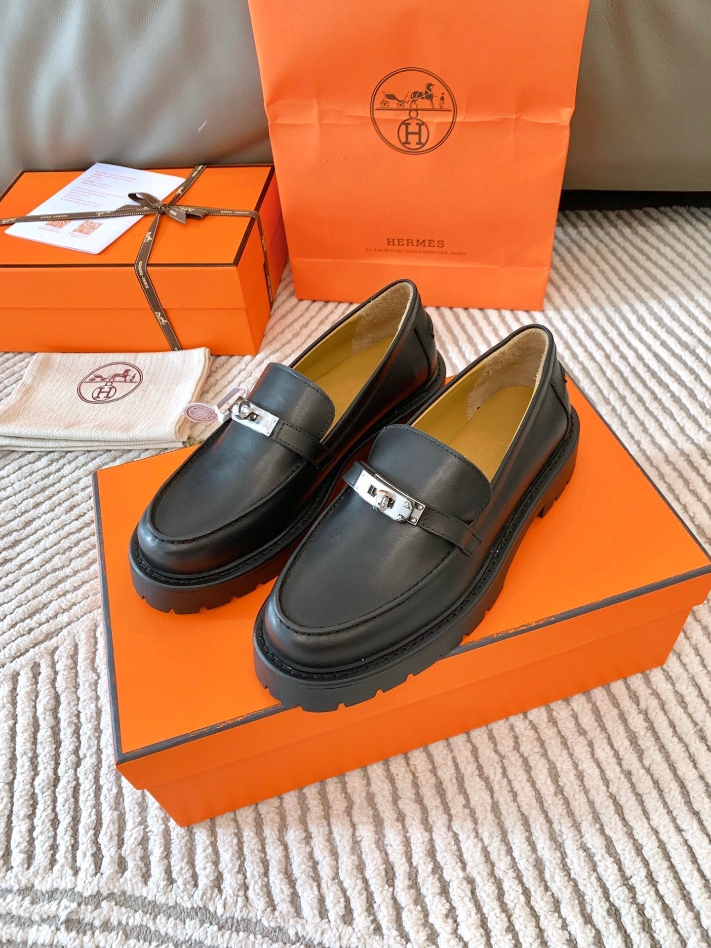HERMES ICONE LOAFER IN BLACK CALFSKIN