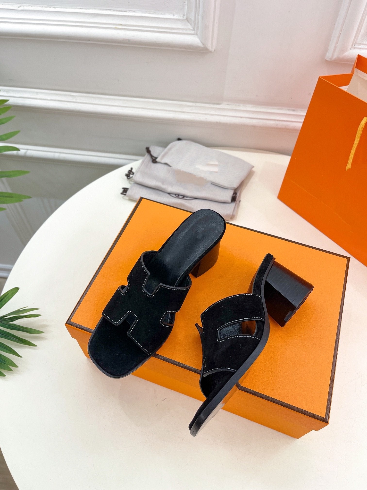 HERMES HELIA 60 SANDAL BLACK SUEDE