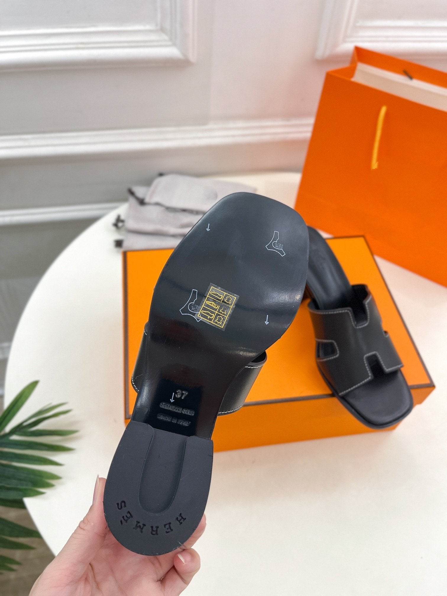 HERMES HELIA 60 SANDAL BLACK