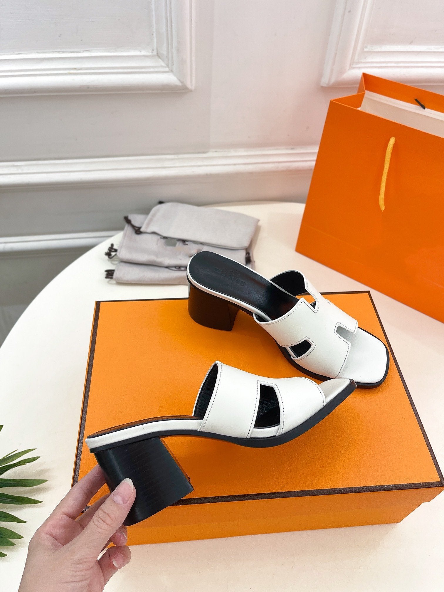 HERMES HELIA 60 SANDAL WHITE