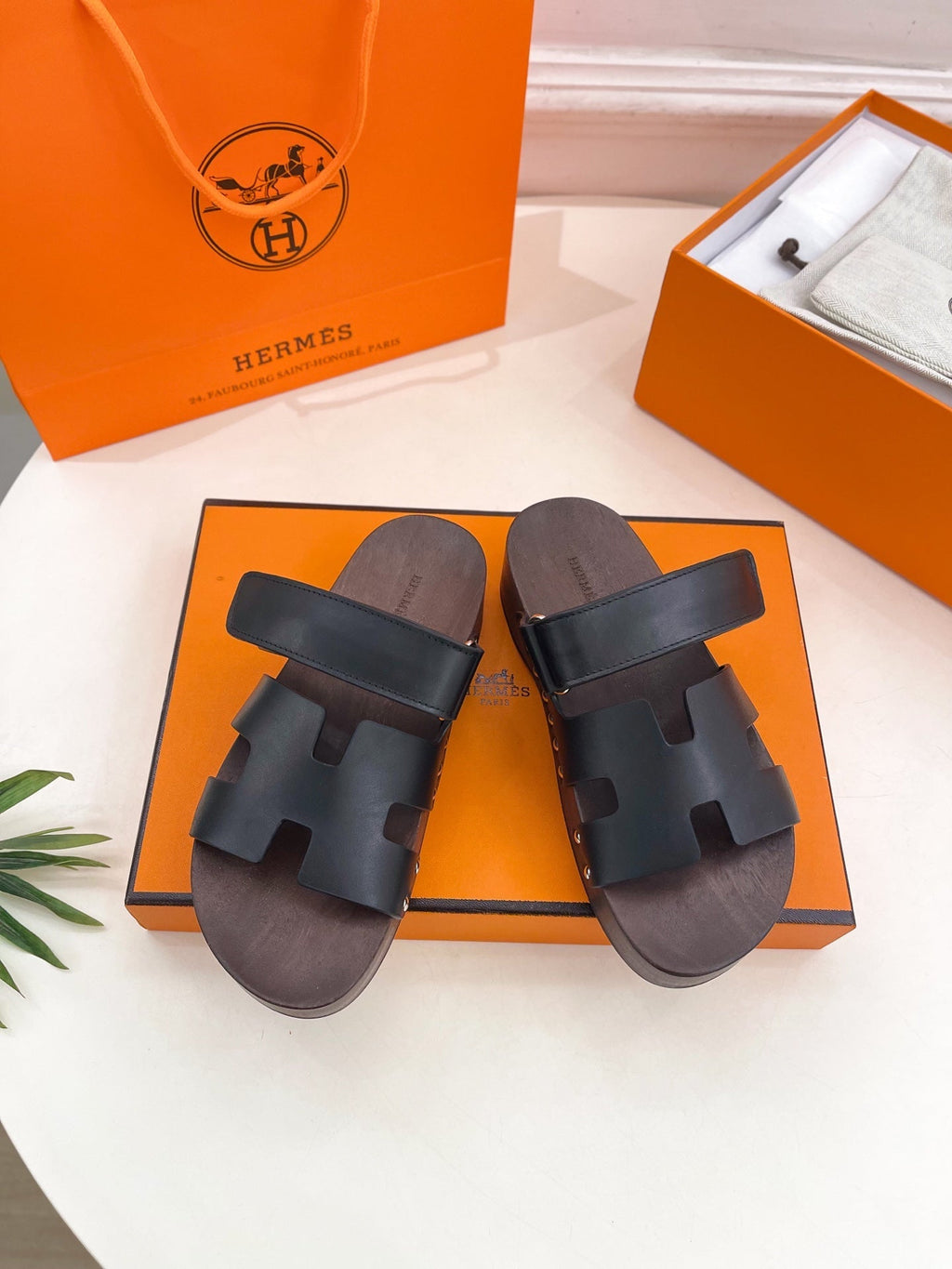 HERMES KOS CLOG IN BLACK CALFSKIN