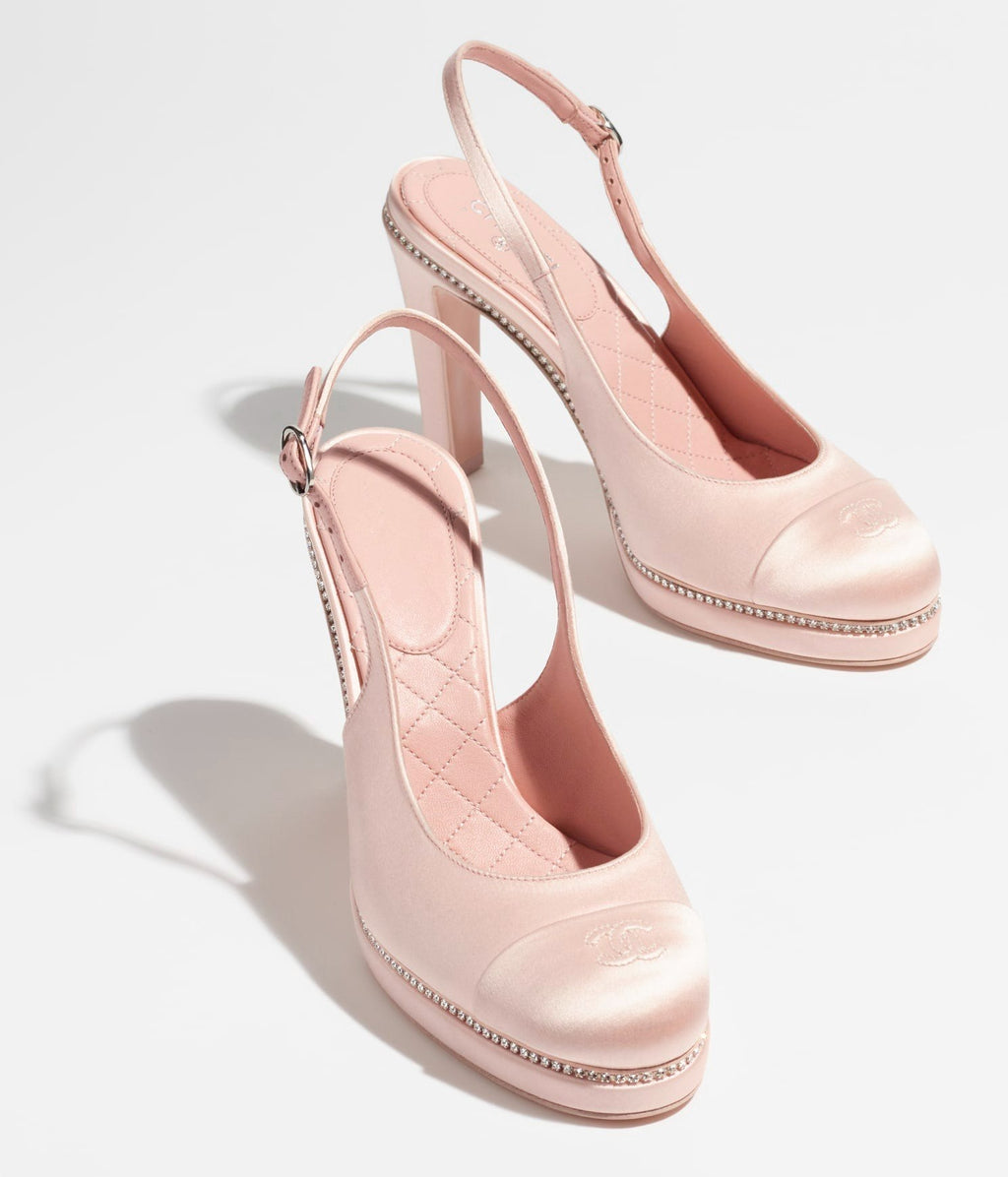 CHANEL SLINGBACKS LIGHT PINK SATIN STRASS