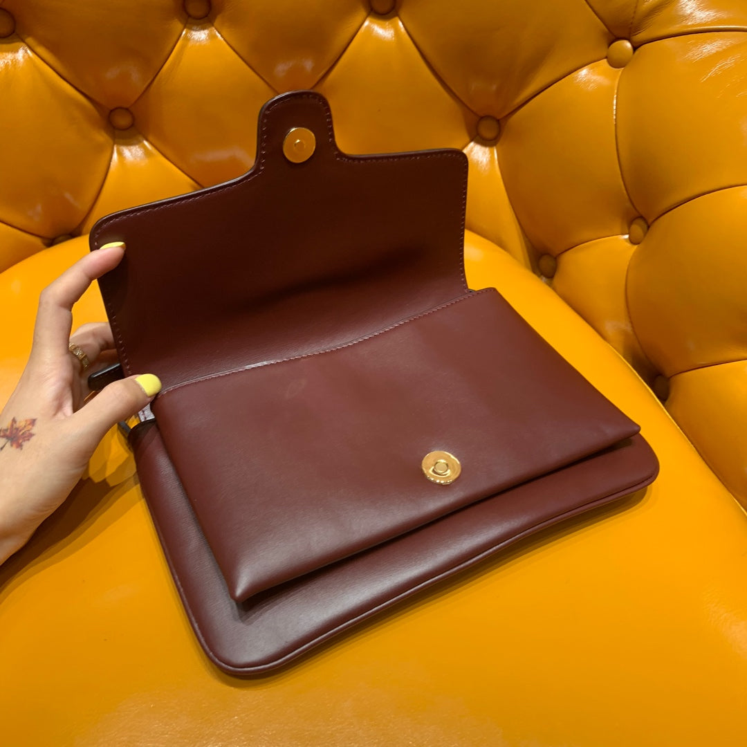 GUCCI Arli Bag 25cm Burgundy Calfskin Gold Hardware