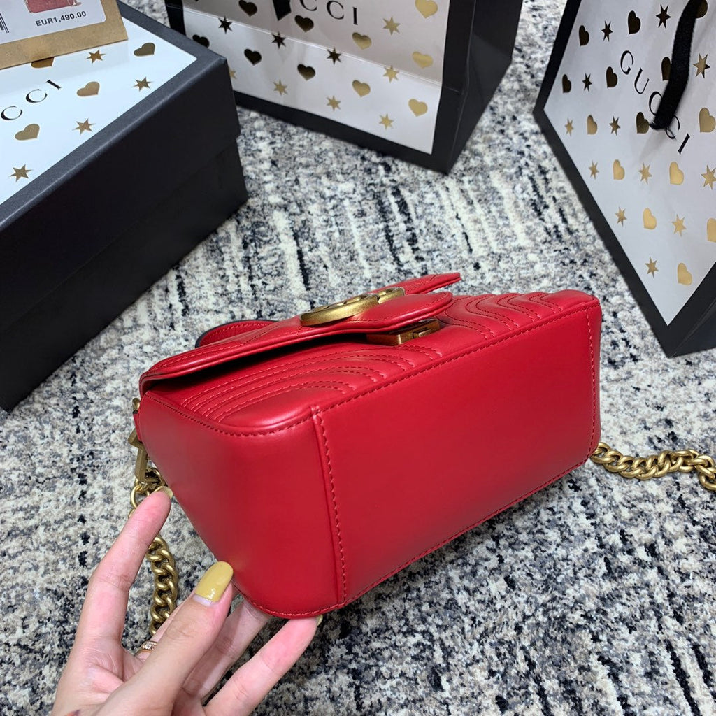 GUCCI Marmont 21cm Mini Top Red Calfskin Gold Hardware