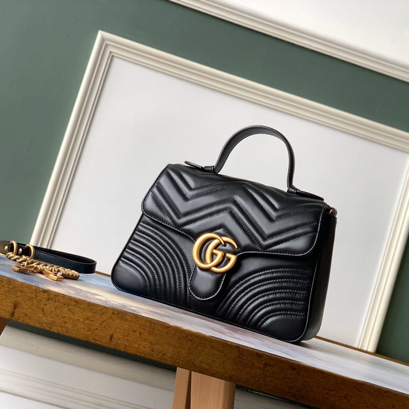 GUCCI Marmont 26.5cm Black Calfskin Gold Hardware