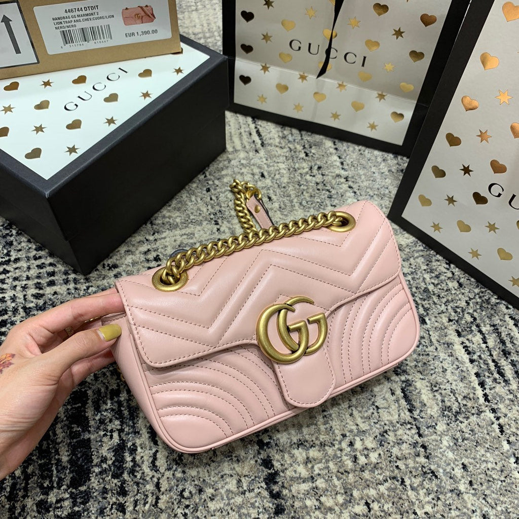 GUCCI Marmont 22cm Pink Calfskin Gold Hardware