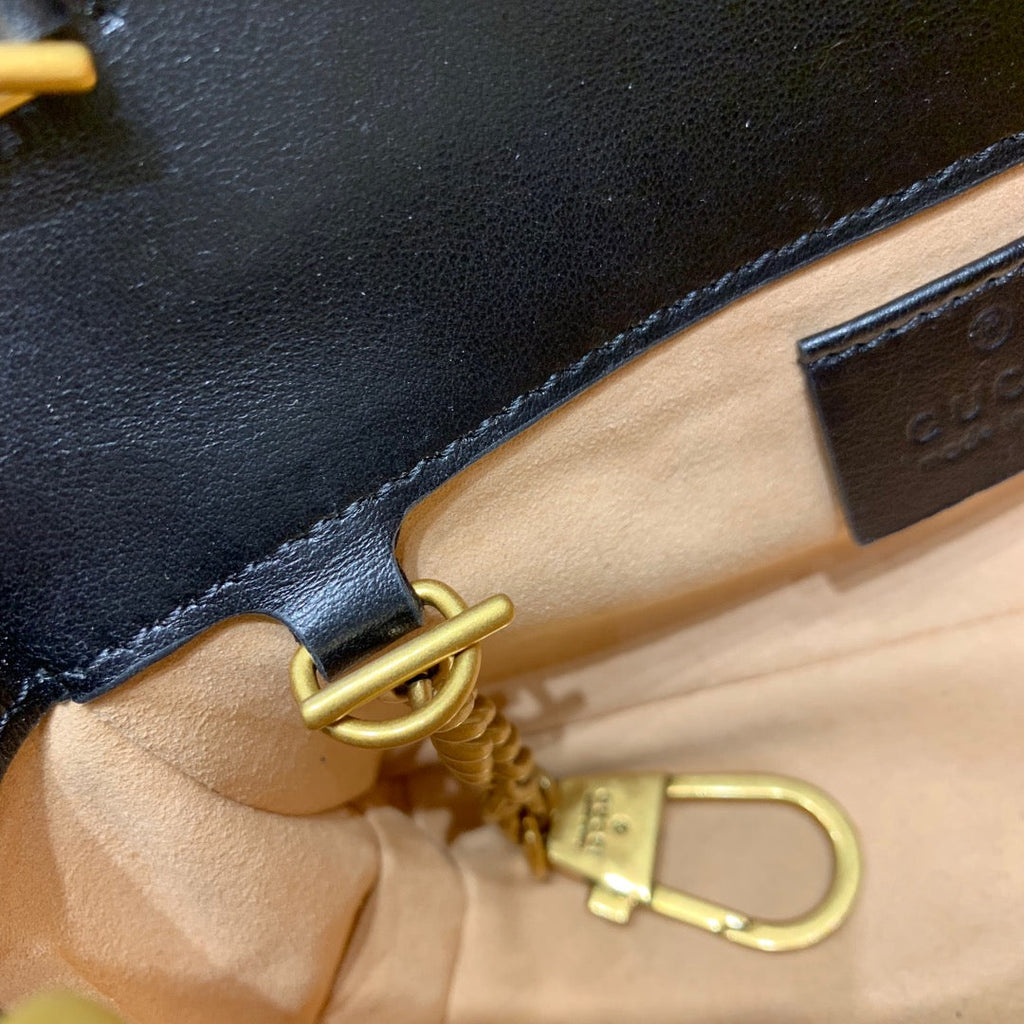 GUCCI Marmont Mini 16.5cm Black Calfskin Gold Hardware