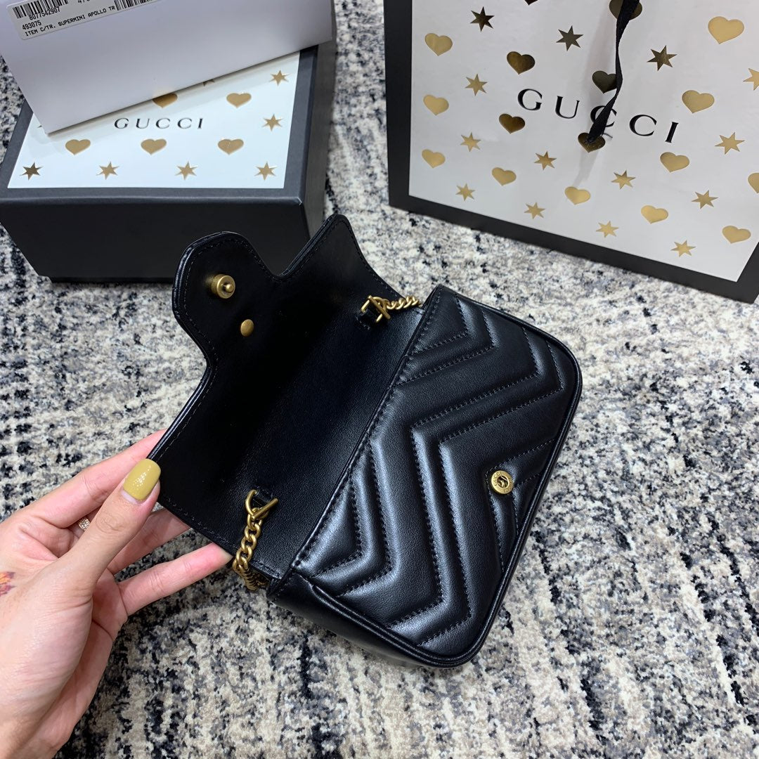 GUCCI Marmont Mini 16.5cm Black Calfskin Gold Hardware