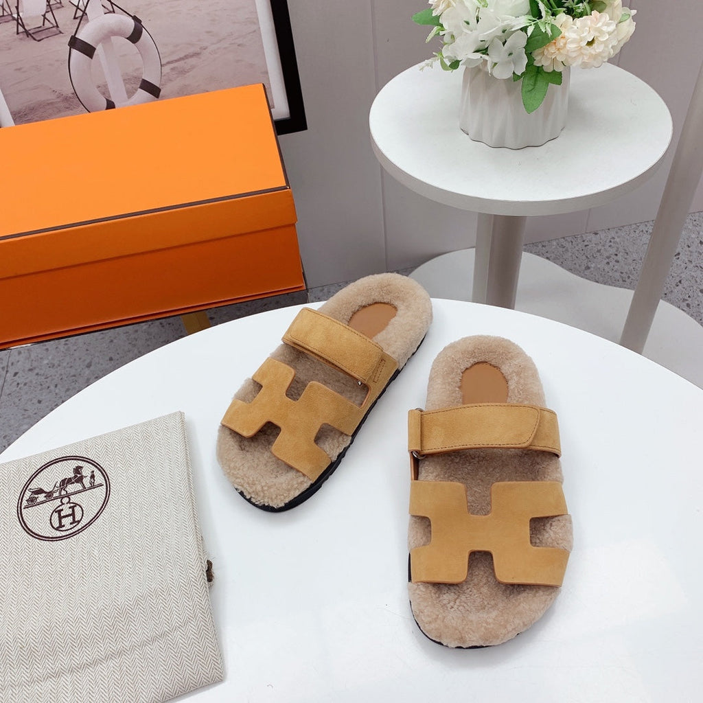 HERMES Chypre Sandal Beige shearling insole Light Brown Velvet leather lining