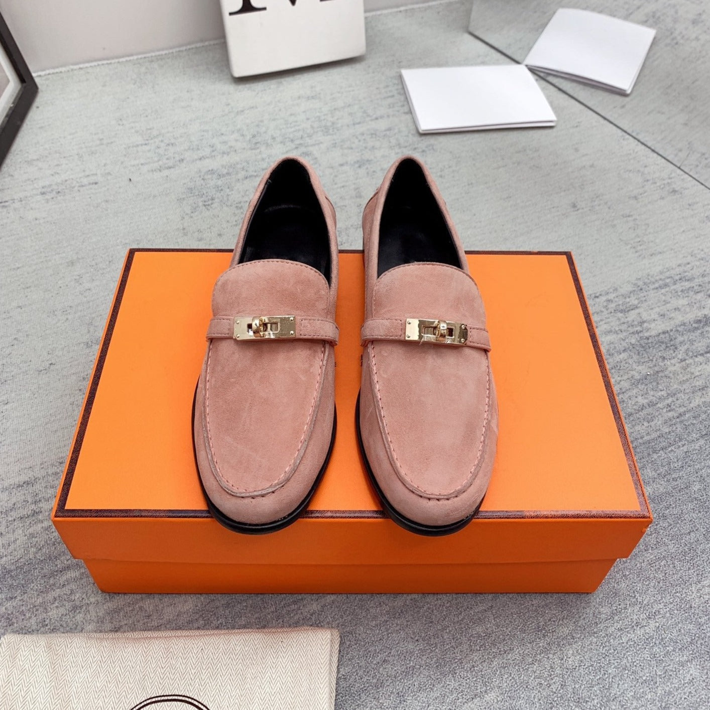 HERMES Destin Loafer Suede Light Pink