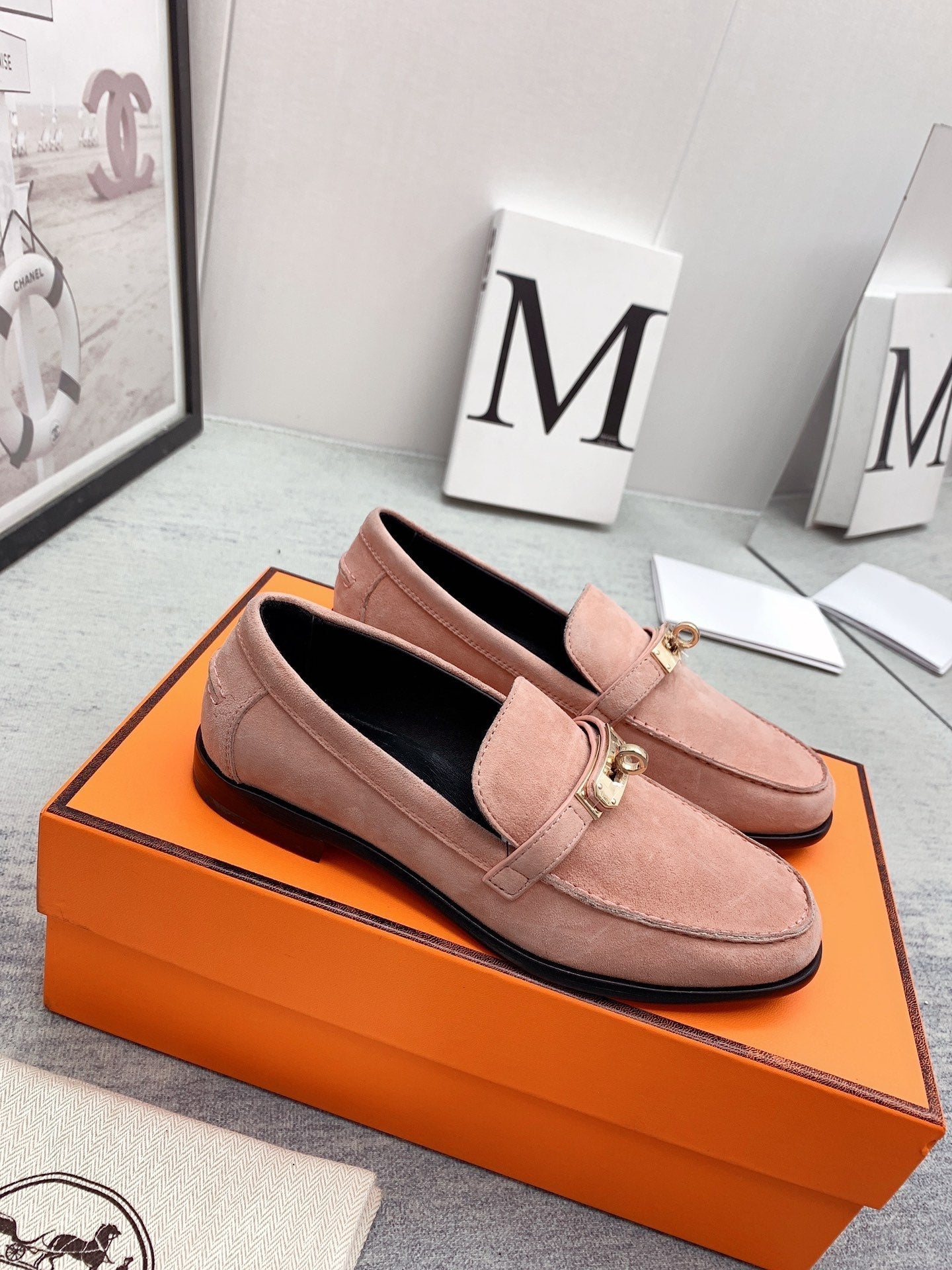 HERMES Destin Loafer Suede Light Pink