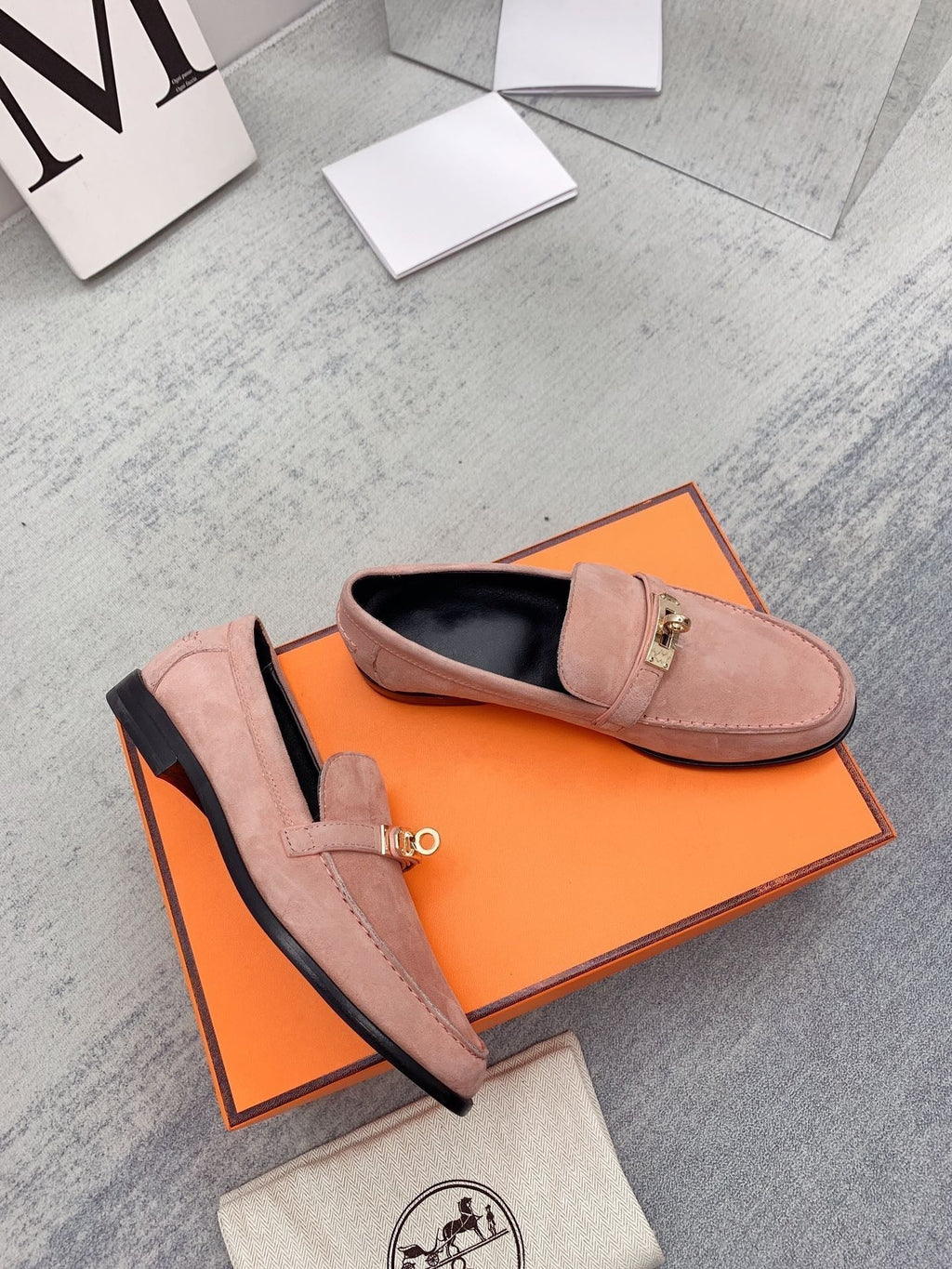 HERMES Destin Loafer Suede Light Pink