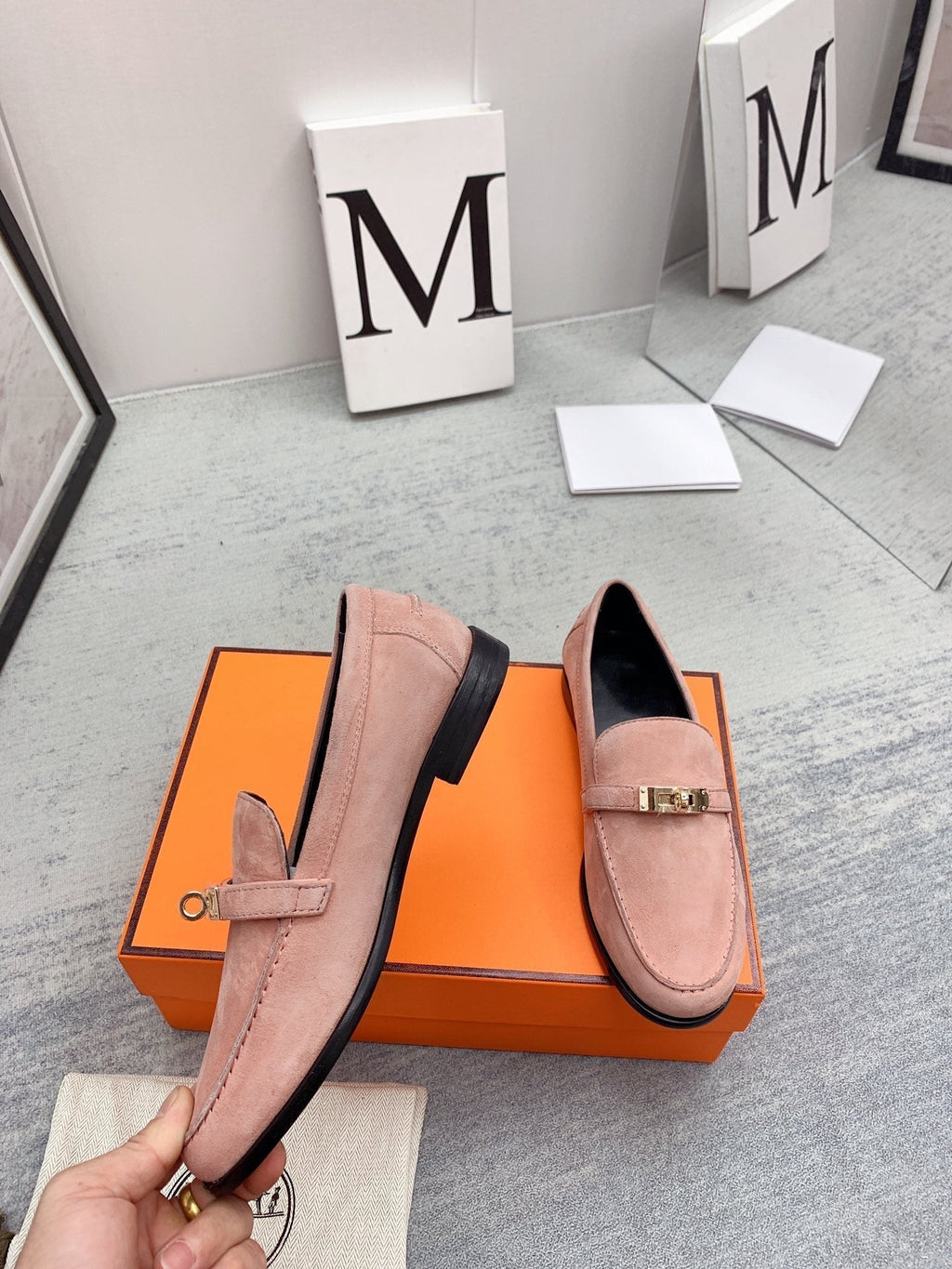 HERMES Destin Loafer Suede Light Pink