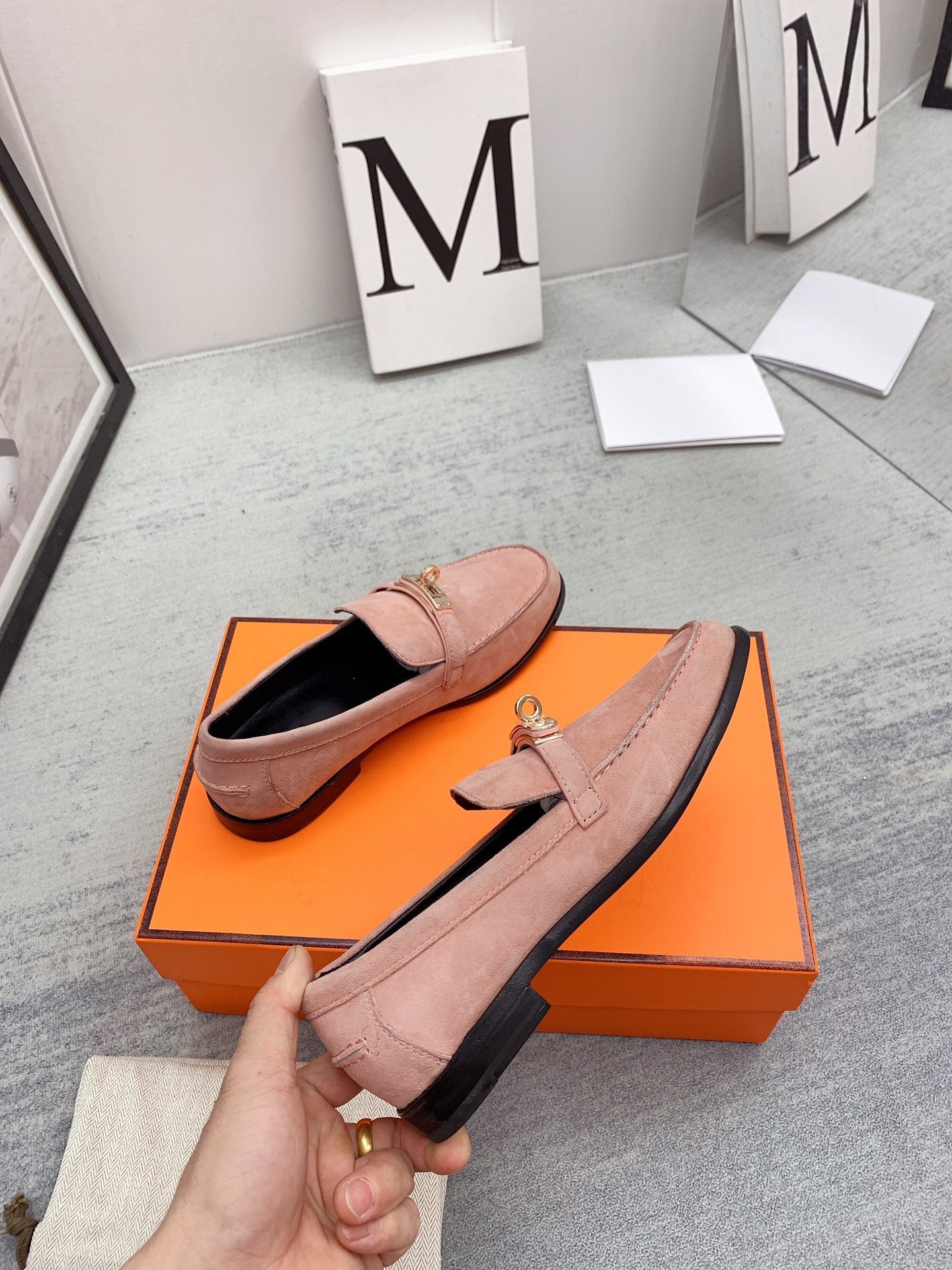 HERMES Destin Loafer Suede Light Pink
