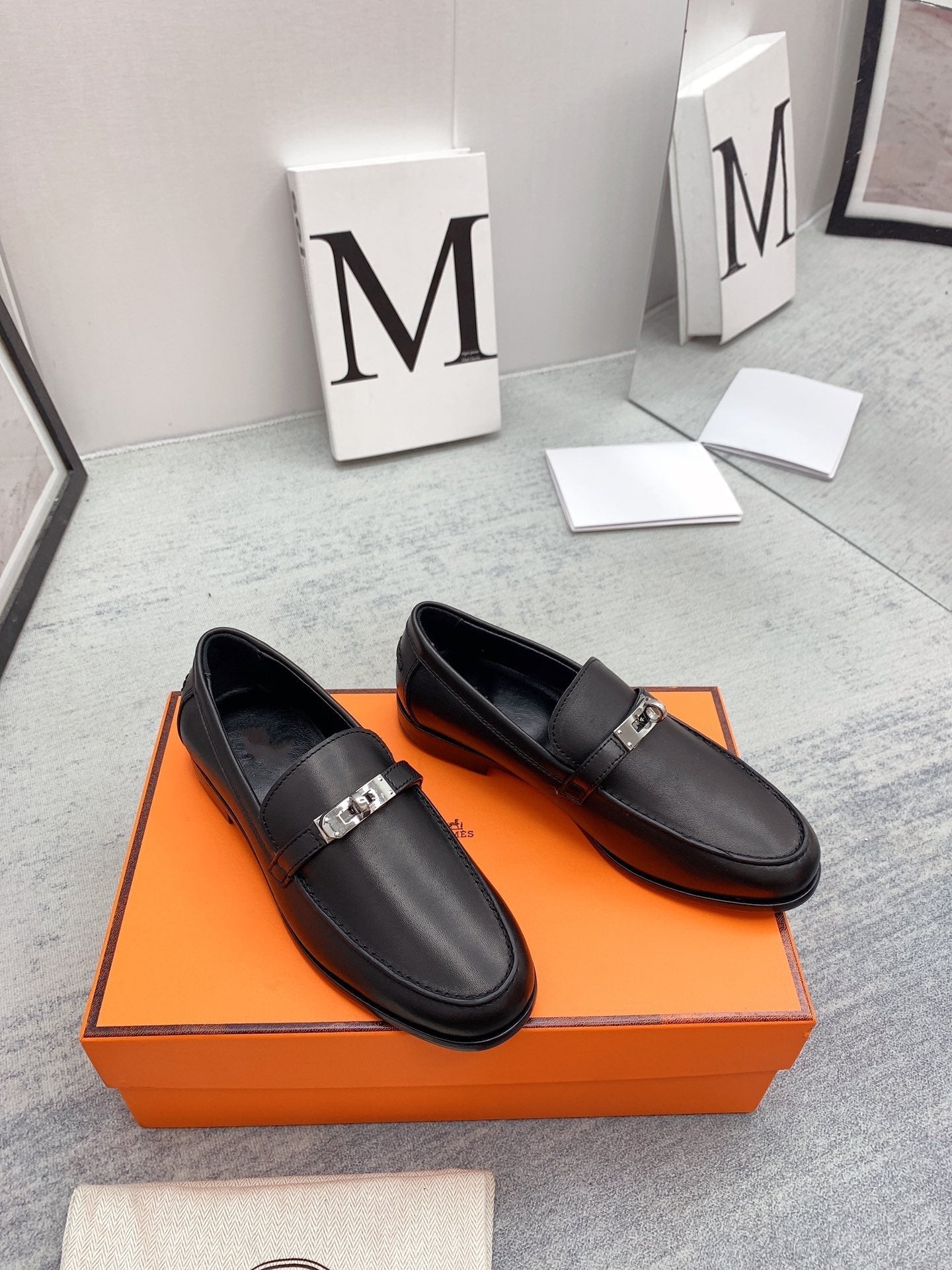 HERMES Destin Loafer Black