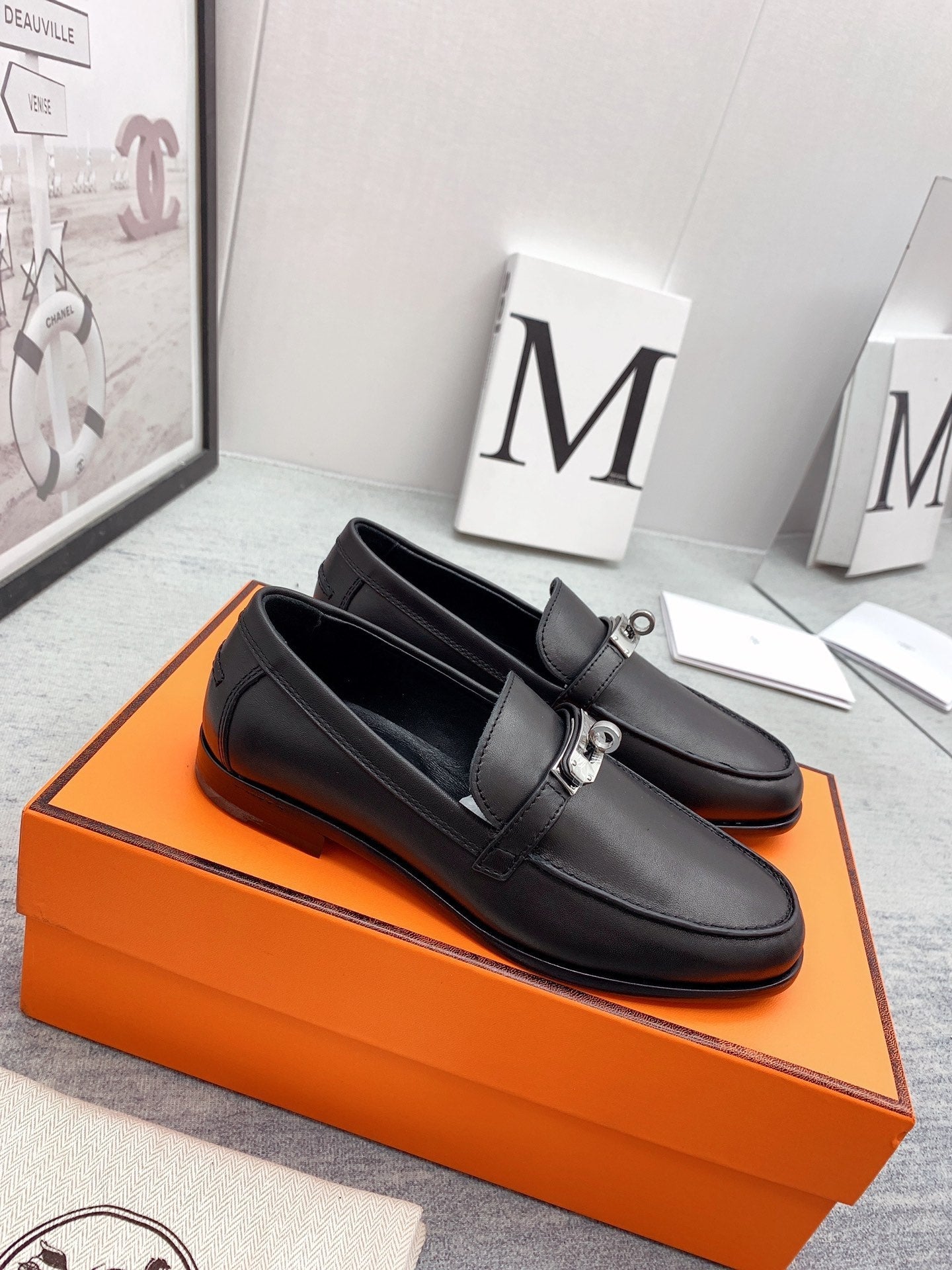 HERMES Destin Loafer Black