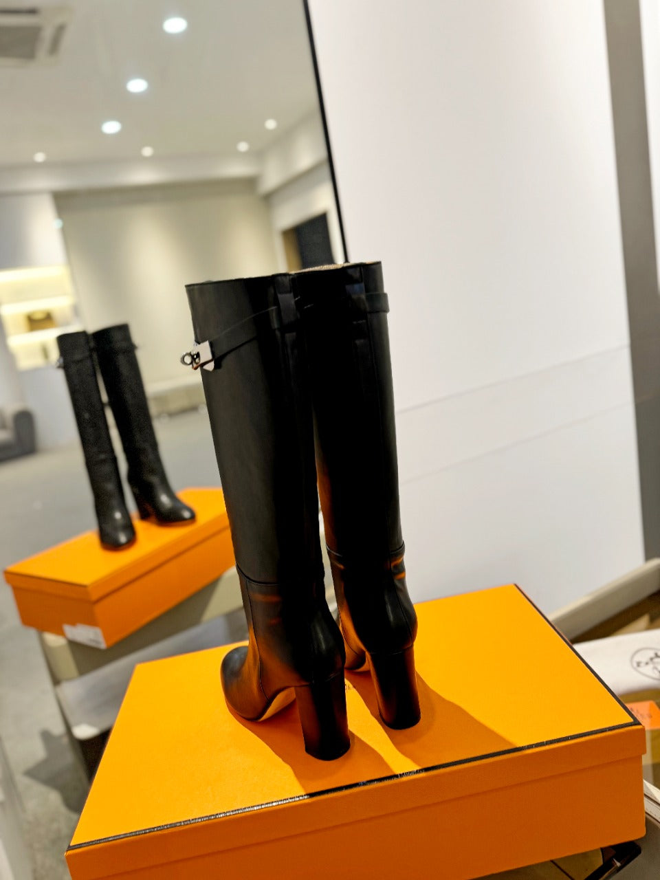 HERMES STORY BOOT 85MM IN BLACK CALFSKIN