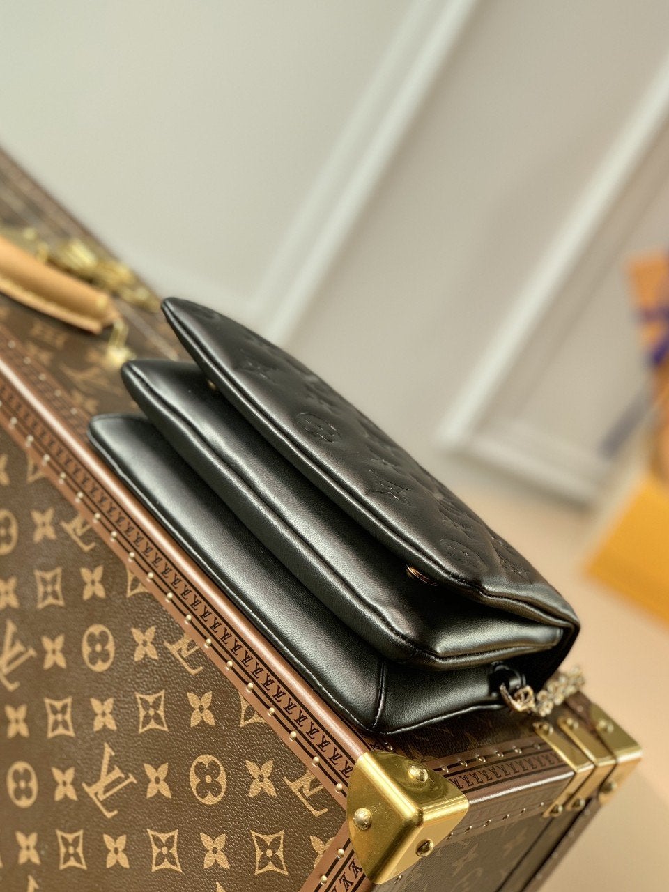 LOUIS VUITTON COUSSIN PM H27 BLACK